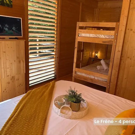 3 De 4 Personnes Independants En Pleine Nature, Climatises Proche Du Puy Dufou *