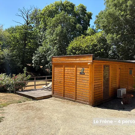 3 De 4 Personnes Independants En Pleine Nature, Climatises Proche Du Puy Dufou בקתה